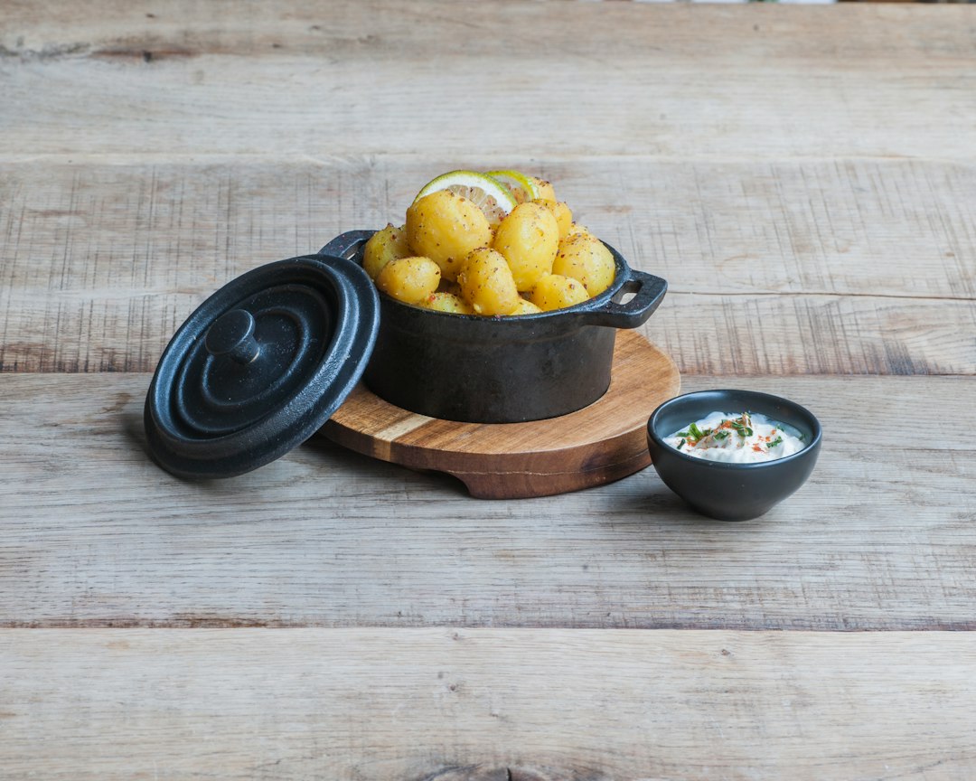 cast iron dutch oven