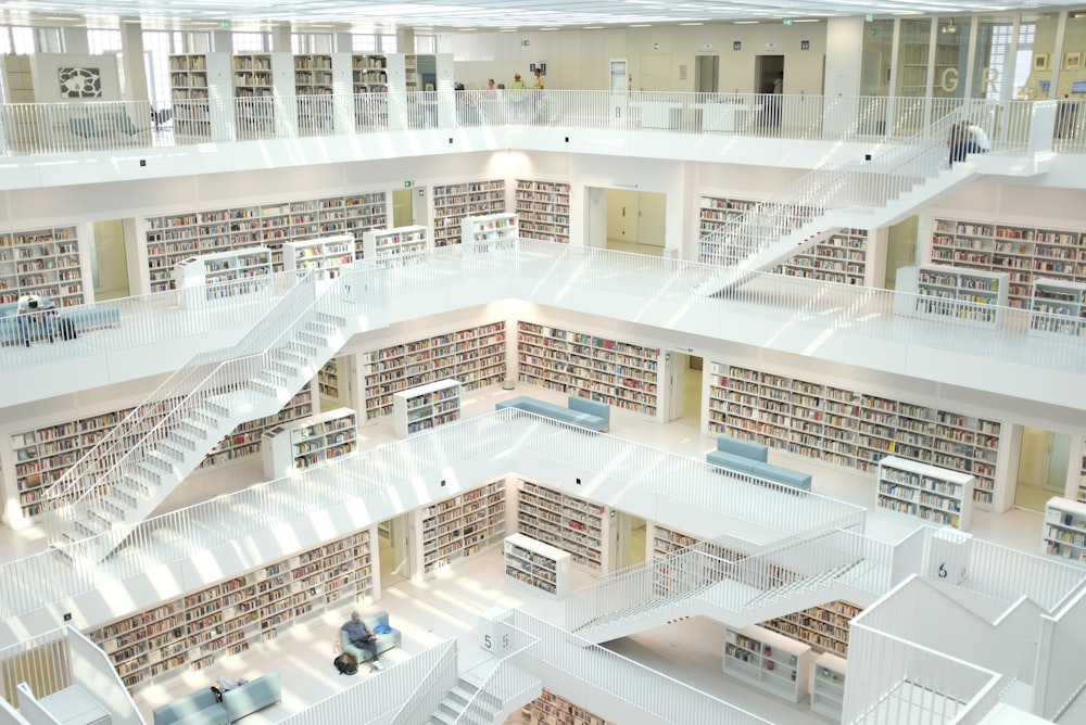 Libros dentro del edificio