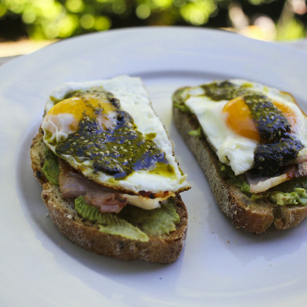 plate of breads with eggs and vegetables