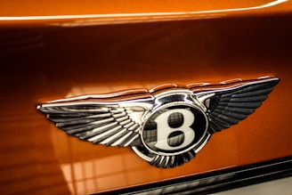 Bentley emblem