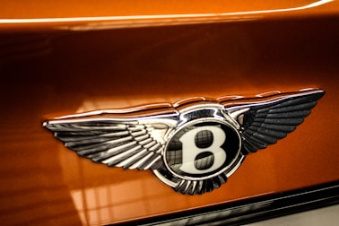 Bentley emblem