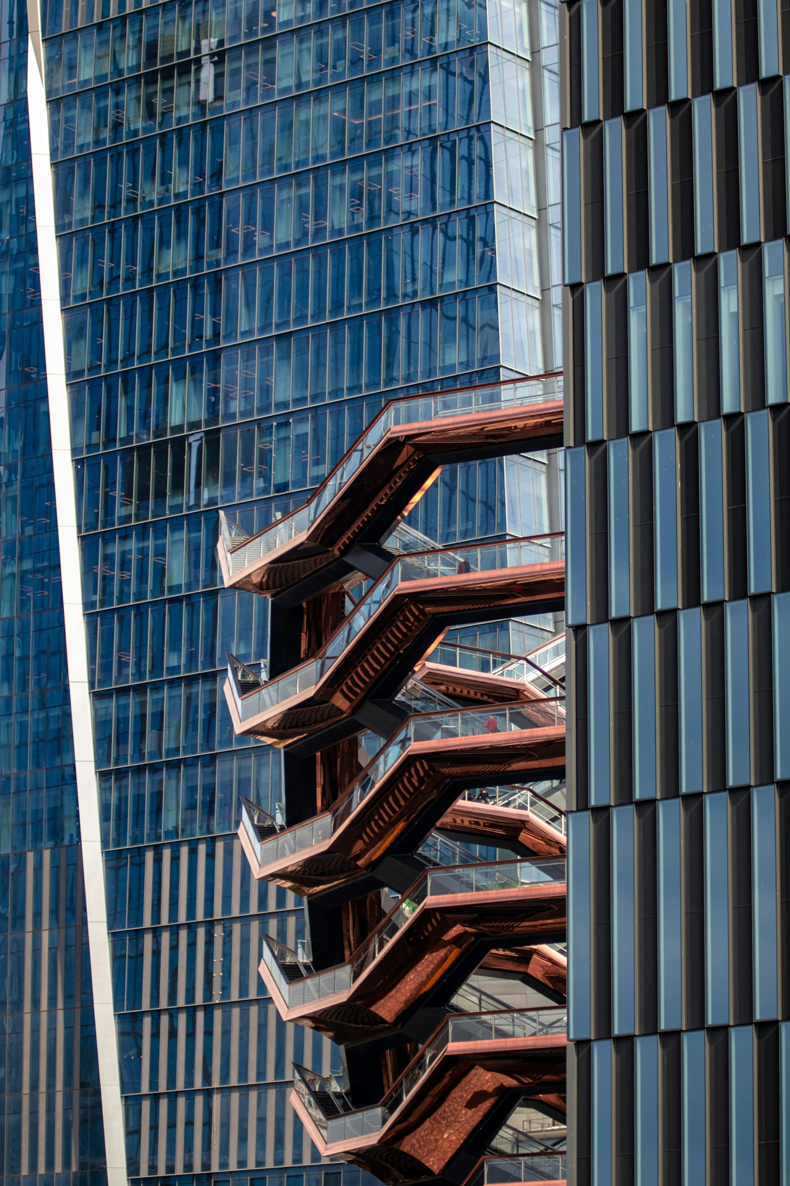 Canon EF 70-210mm f/4 sample photo. Glass building at daytime photography