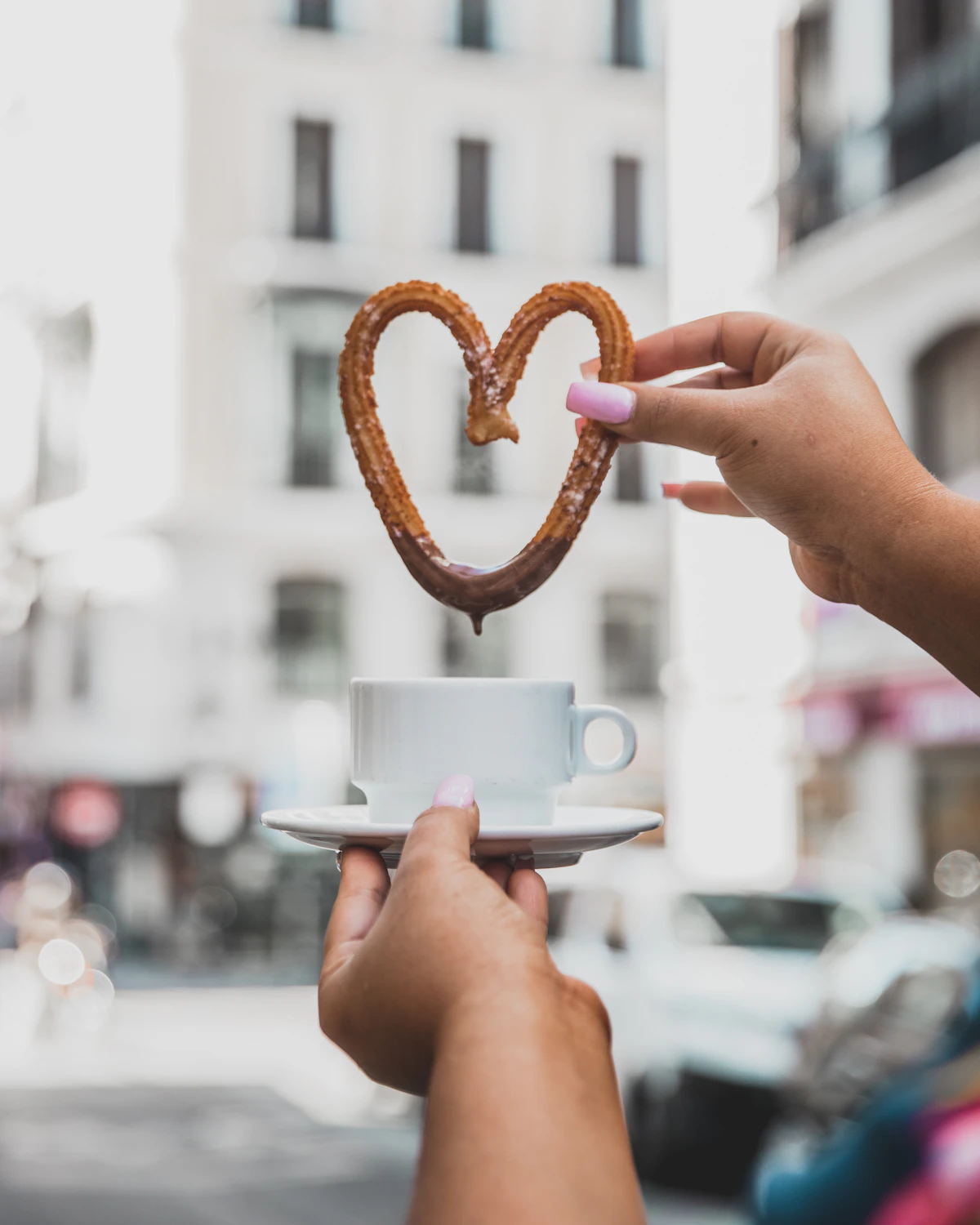 Churros dengan saus cokelat