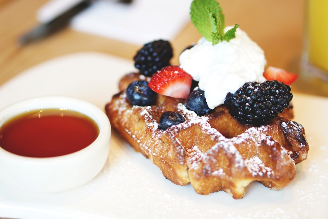 baked pastry with fruits,
