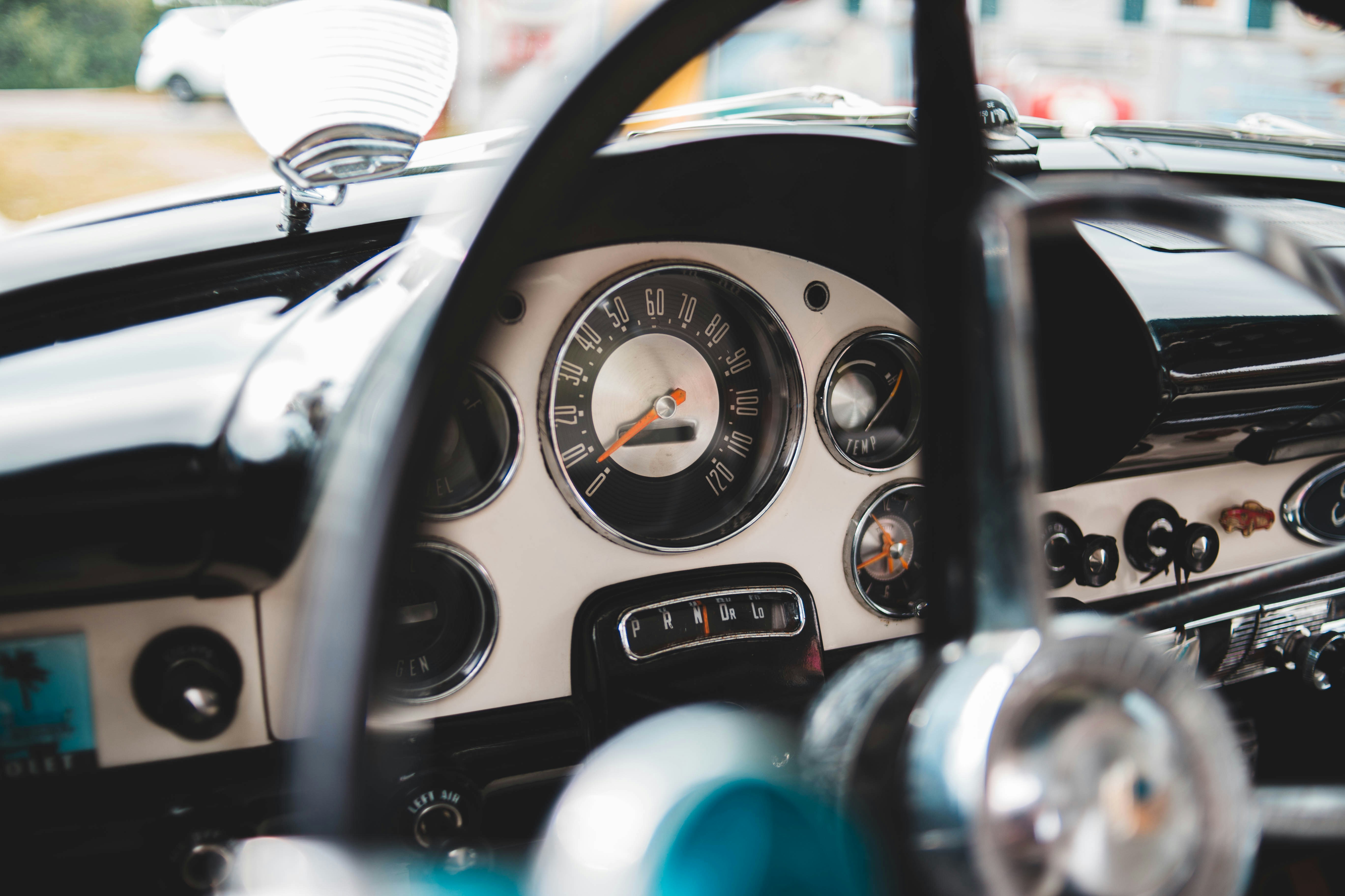 Photo by introspectivedsgn