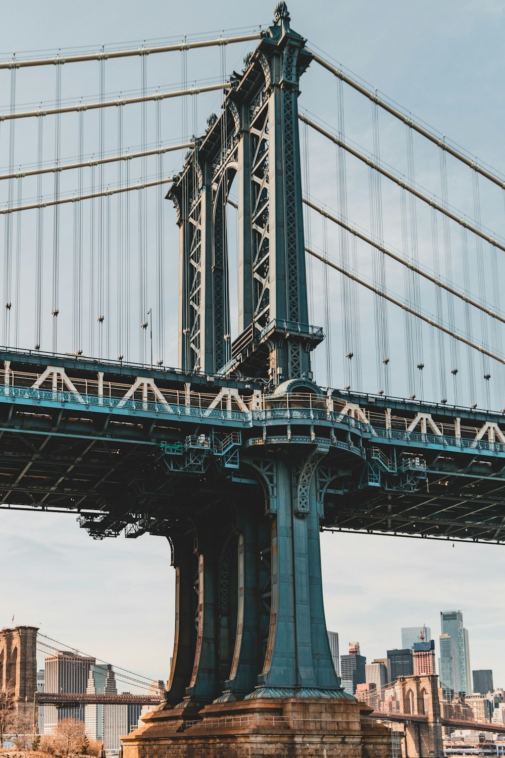 grey concrete bridge