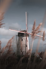 gray windmill