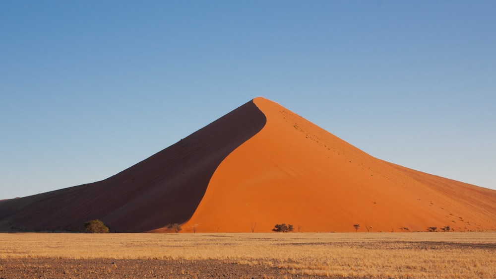 brown desert during daytime