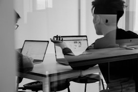 গ্রাহক সেবা দল