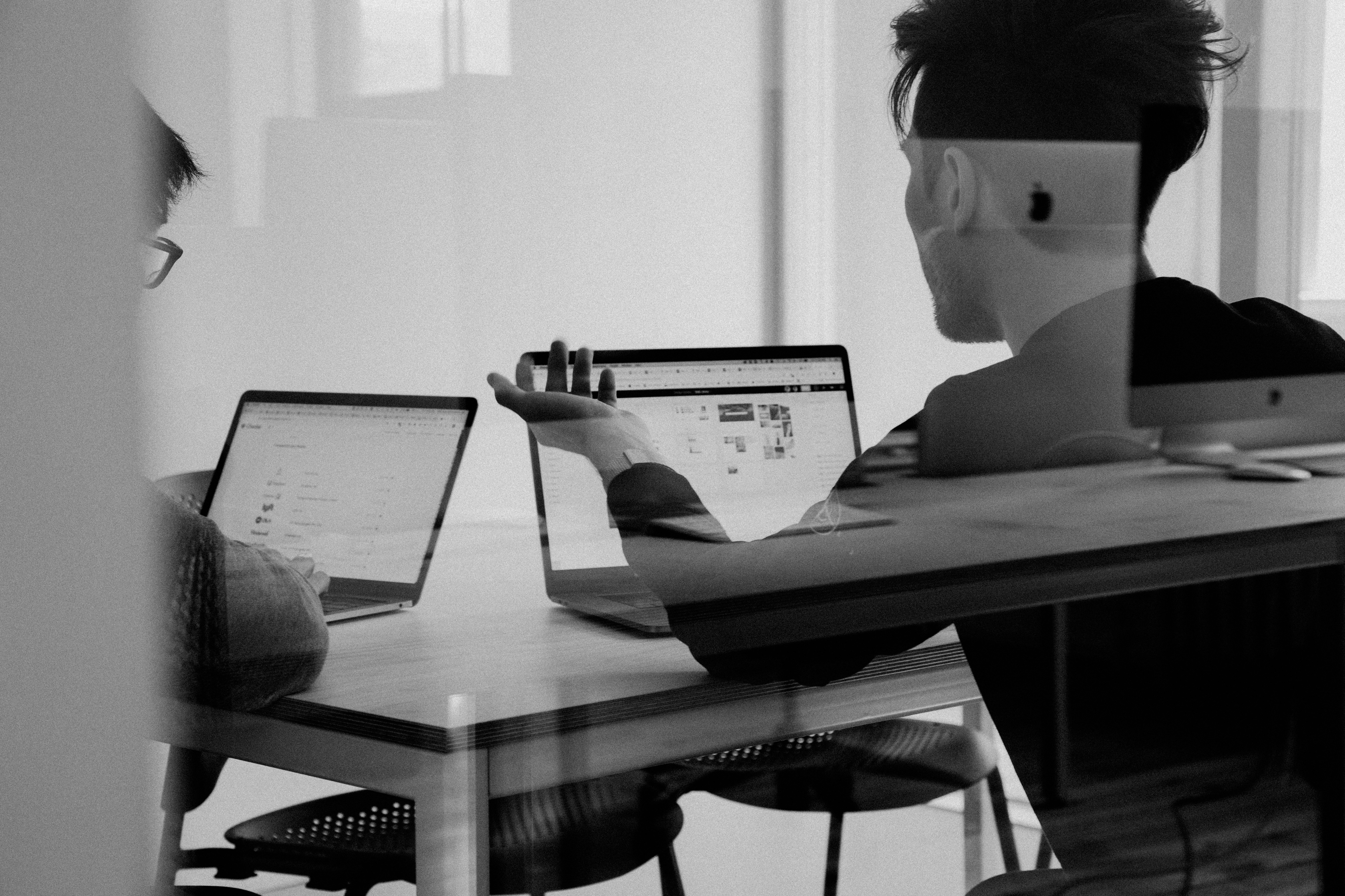 &quot;Design meeting&quot;