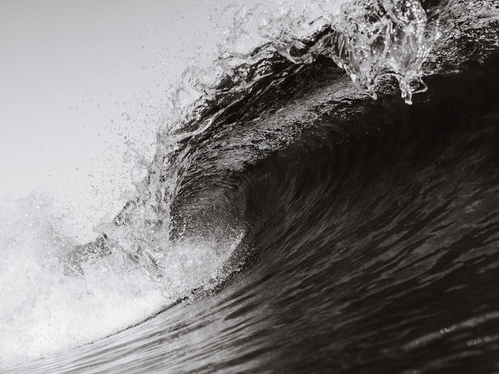 Vague de mer pendant la journée