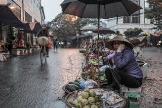 woman wearing blue long-sleeved shirt