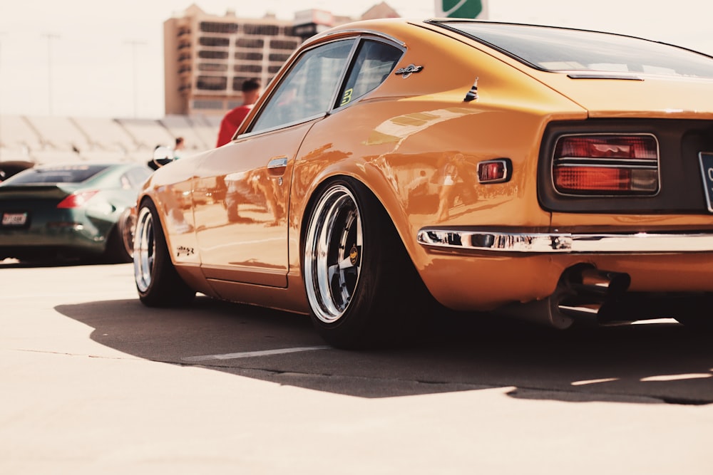 brown coupe