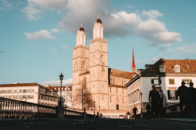 The historic old cathedral ruins in central Managua with visitors walking around.
