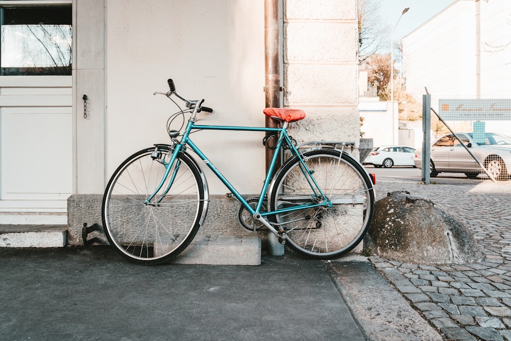 blue rigid bike