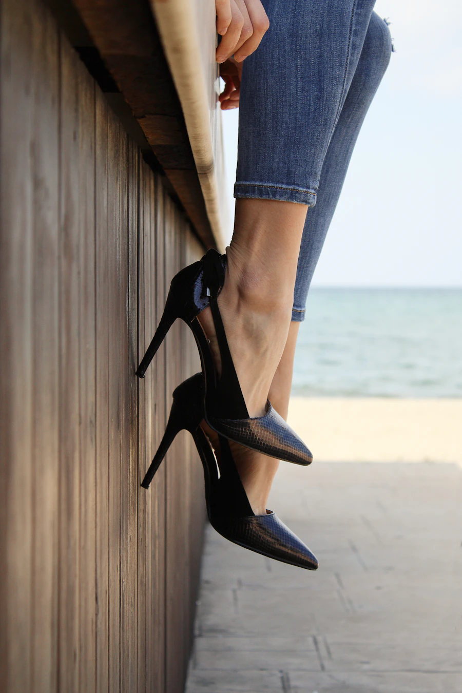 Contemporary class at Turning Pointe