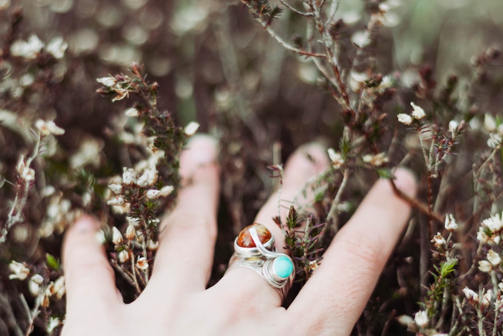 jeweled bypass ring