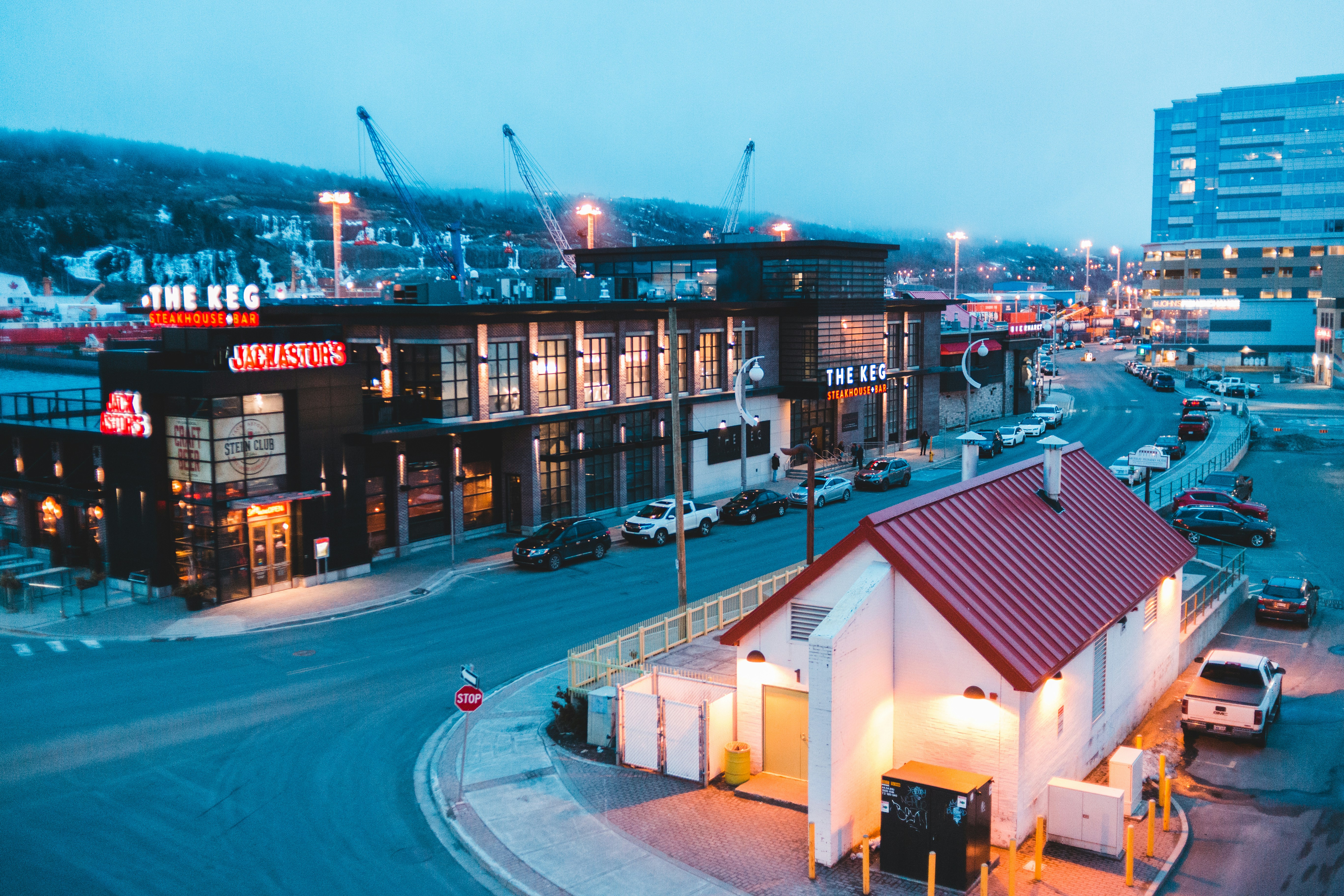 Photo by introspectivedsgn