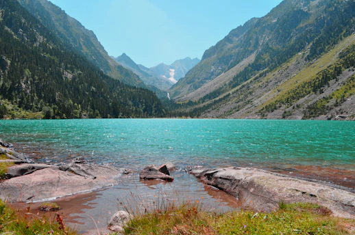 lake surrounded by mountains