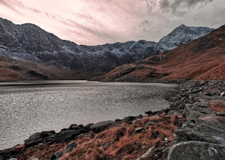 lake surrounded by mountains