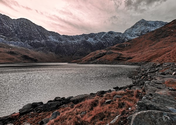 lake surrounded by mountains