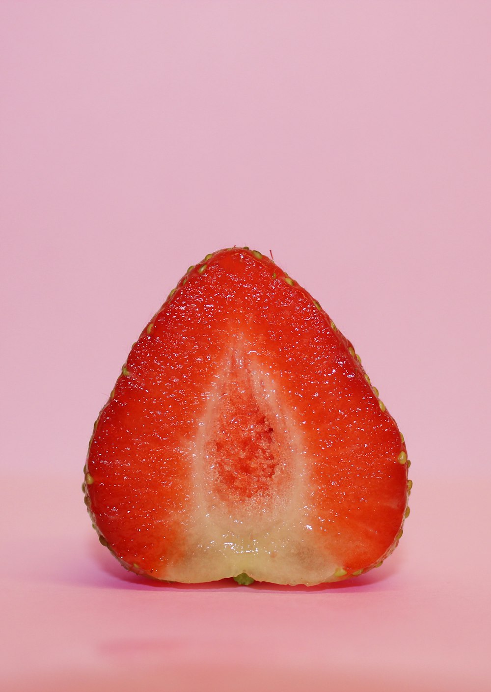 sliced strawberry