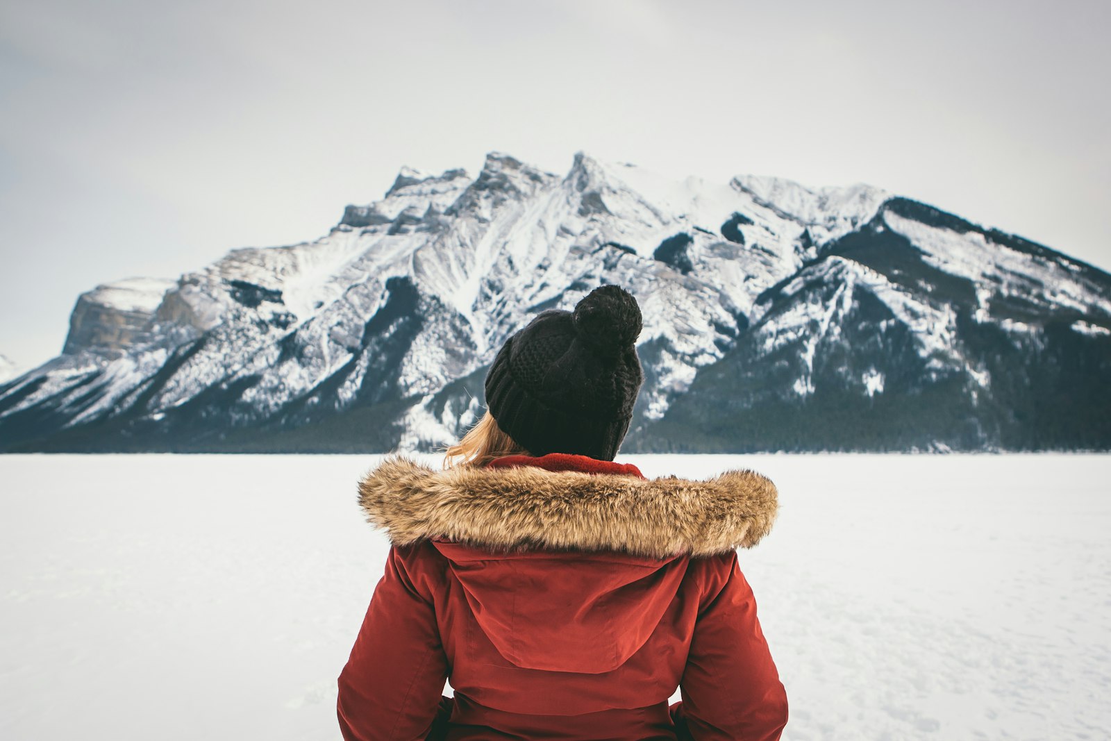 Canon EOS-1D Mark III + Canon EF 24-70mm F2.8L USM sample photo. Woman standing near mountain photography