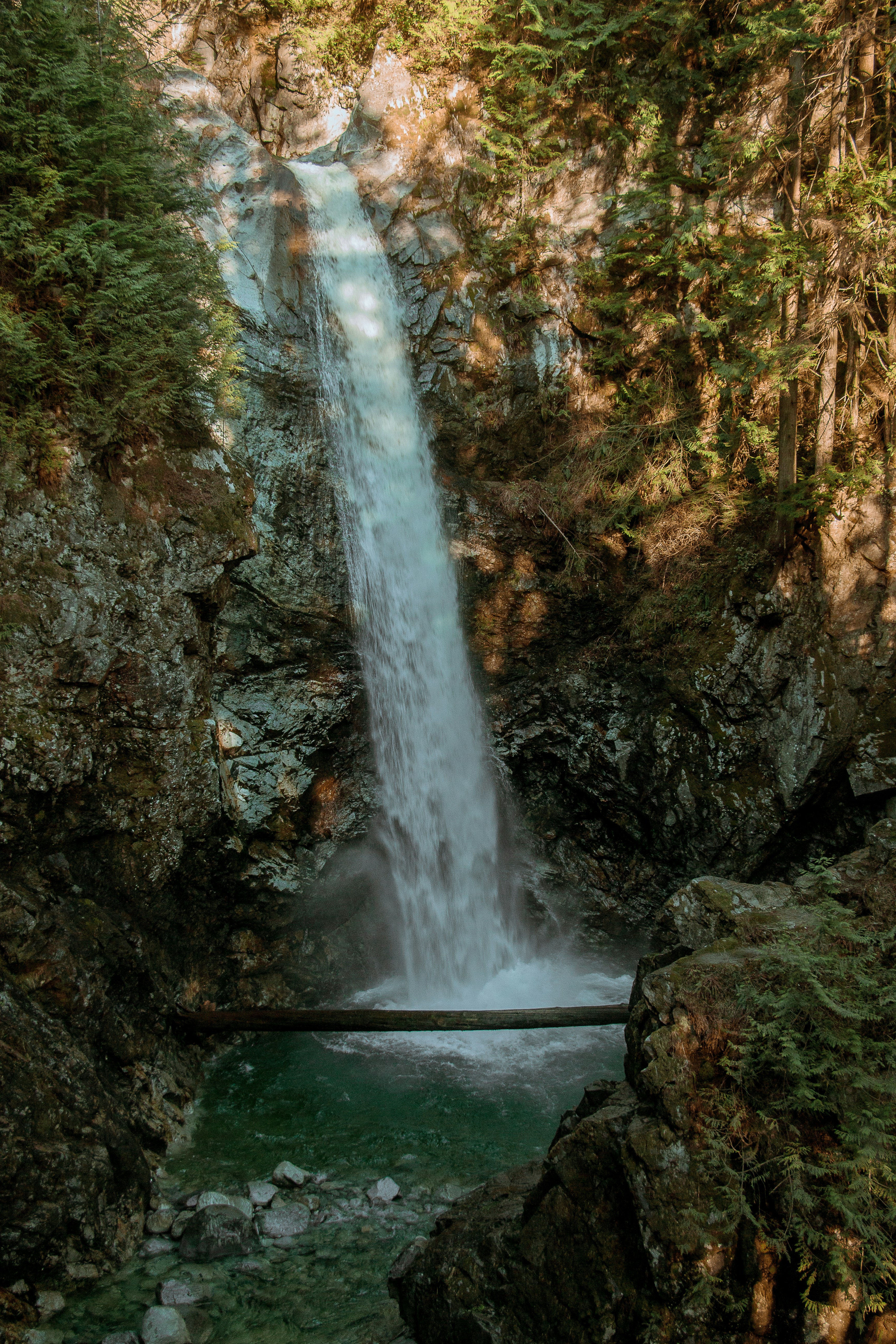 Photo by raveenperera