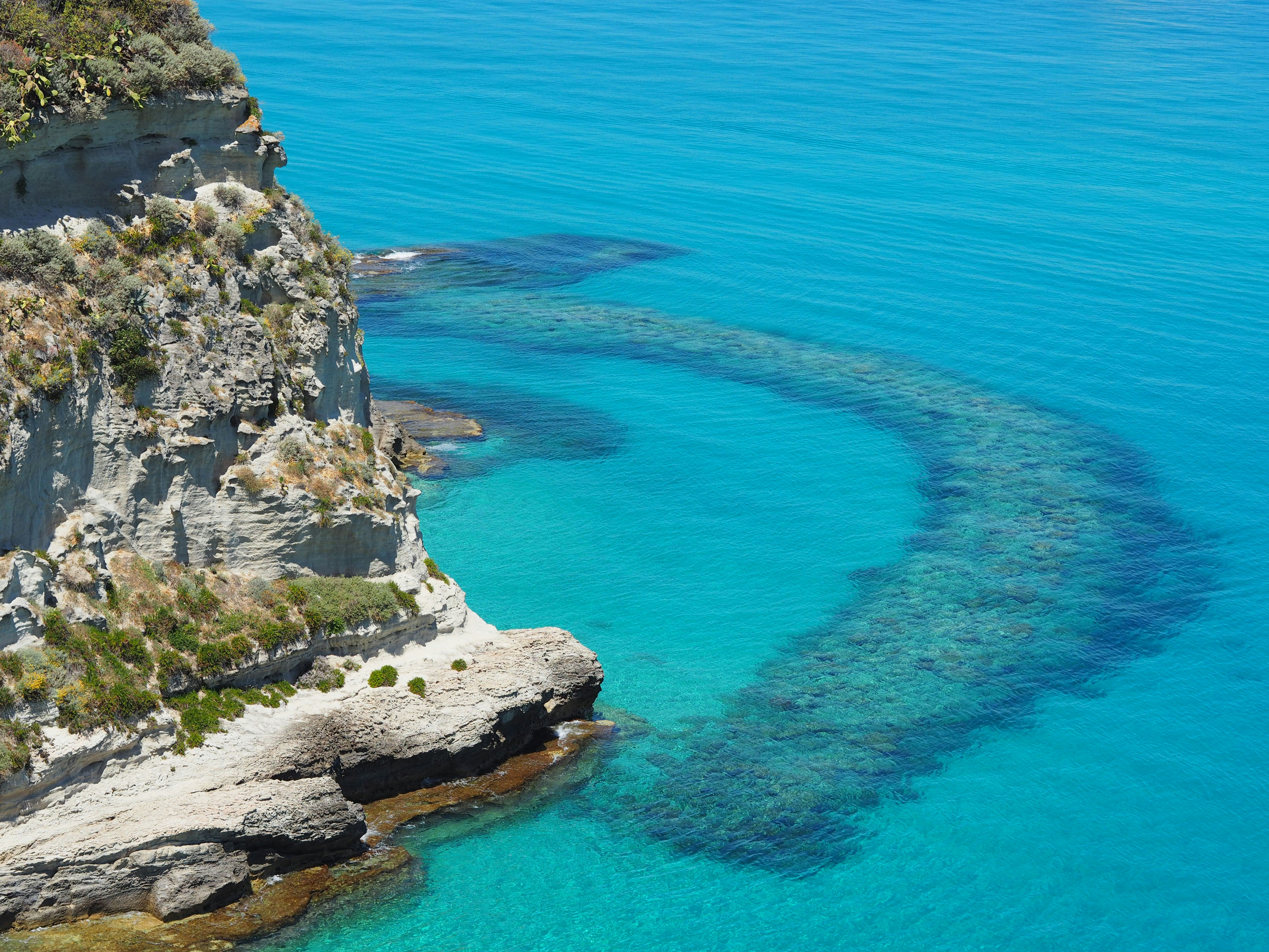 Sikinos, Greece (Untouched Cycladic Island) - Cliffs in Tropea, italy