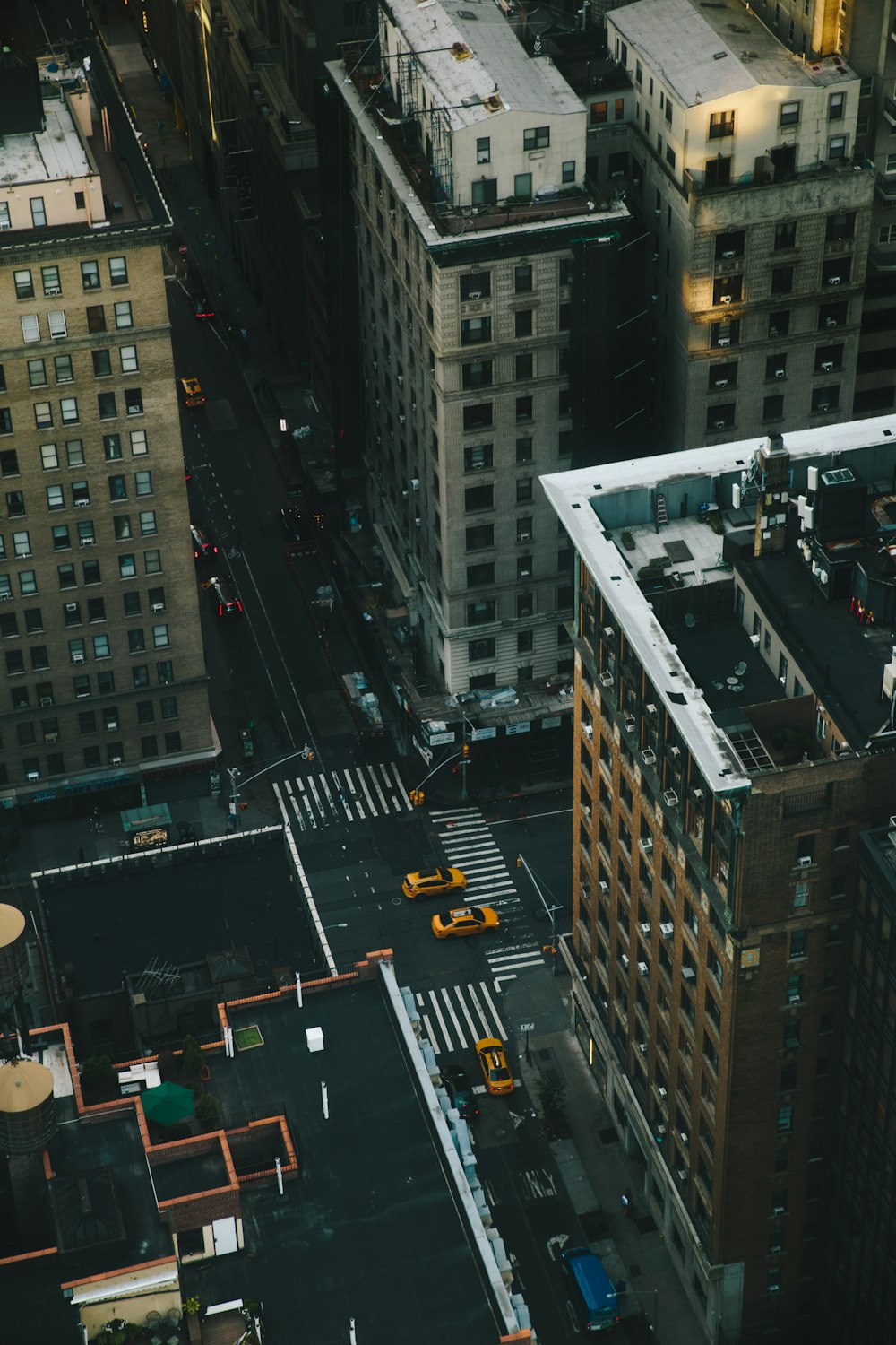 aerial photo f gray high-rise building