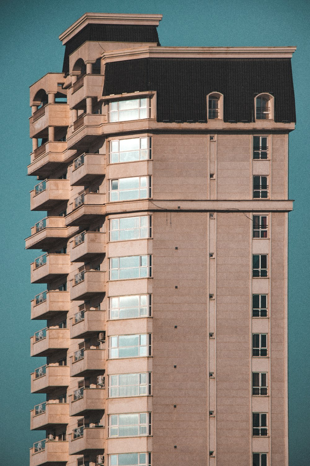 brown concrete building