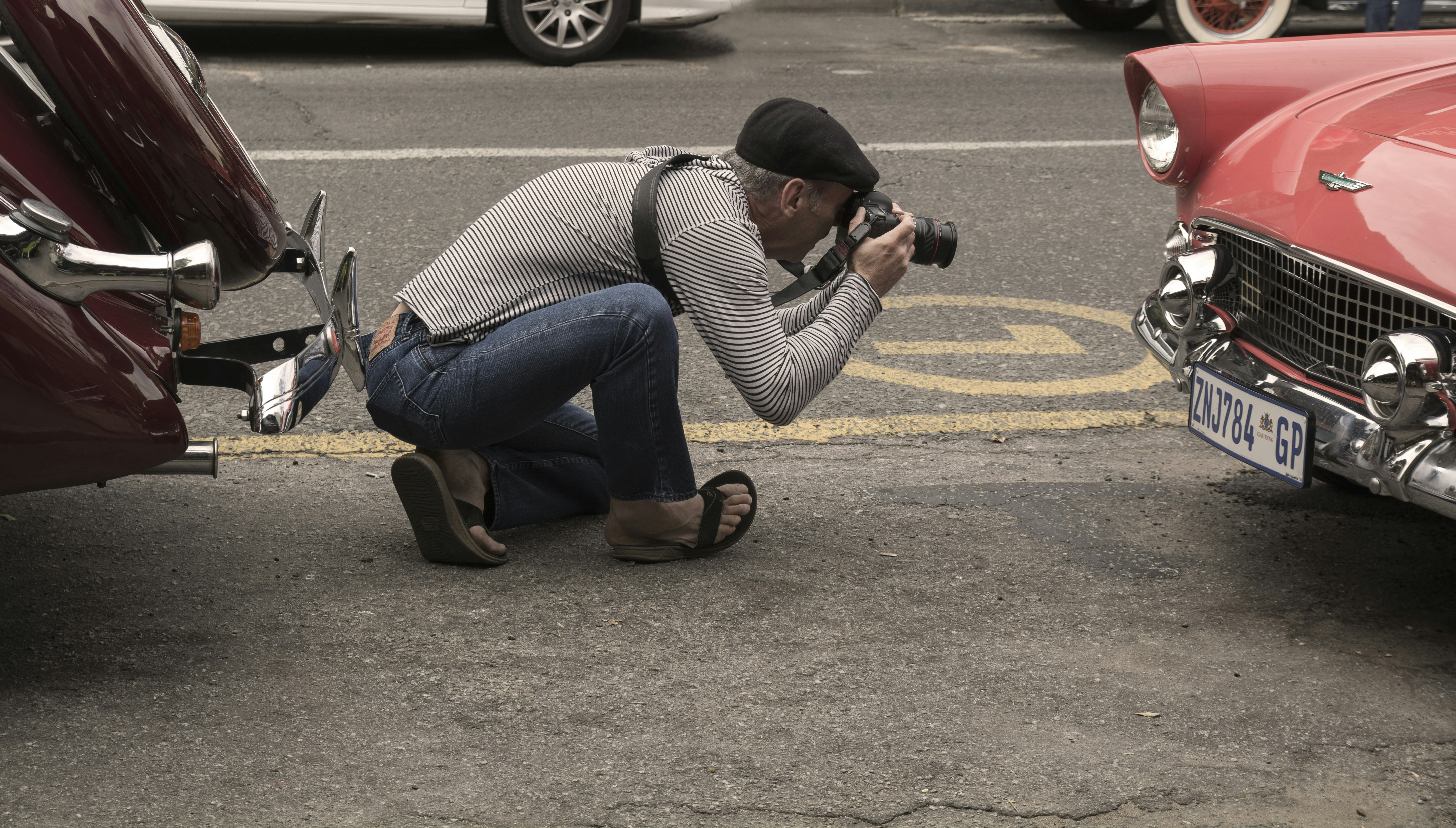 person taking photo of accident scene with smartphone - bus accident attorney fort lauderdale