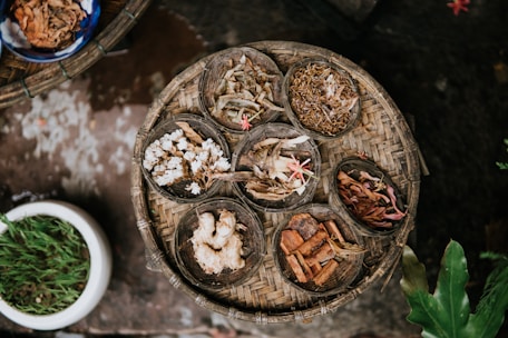 variety of foods on tay