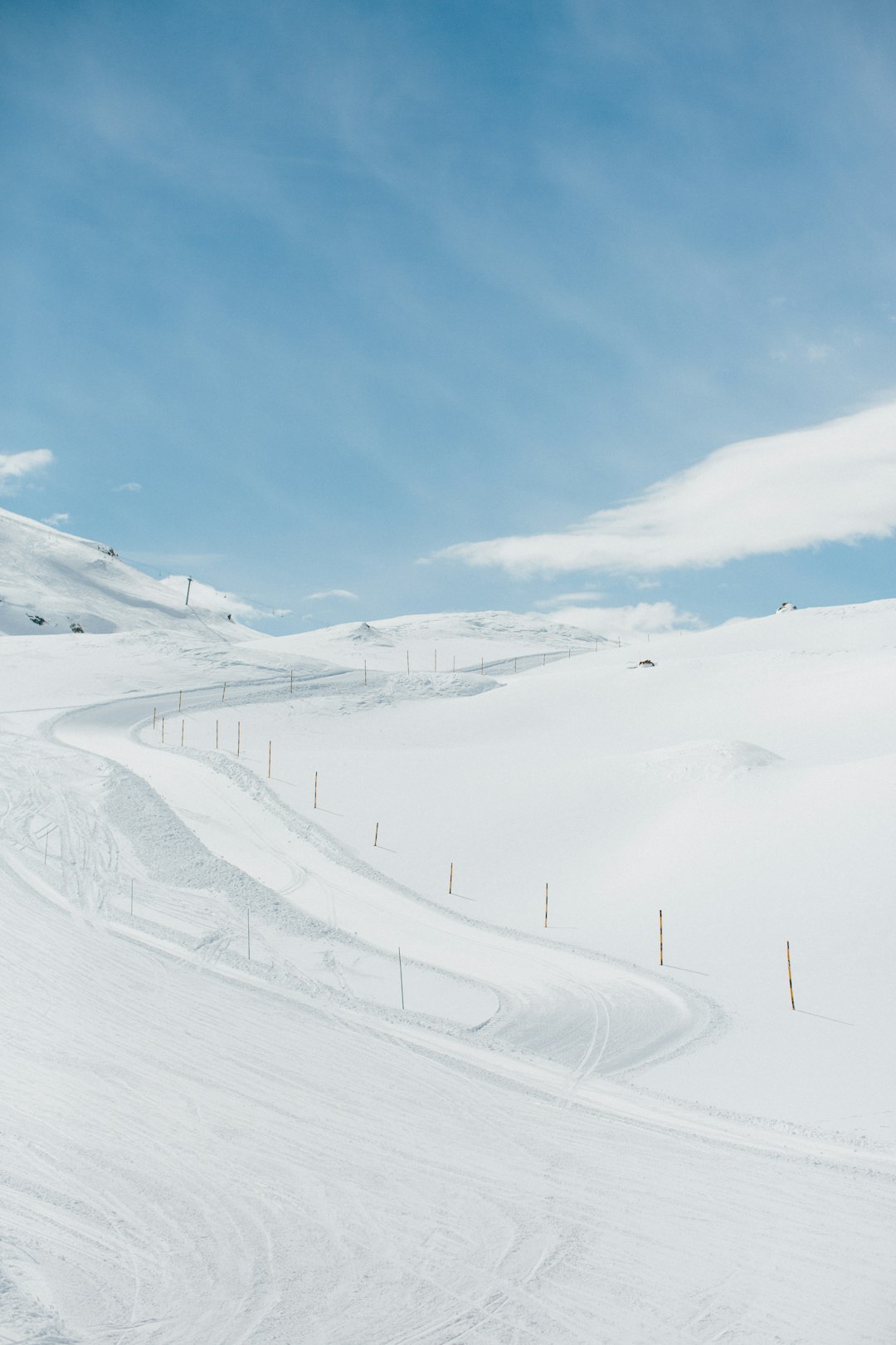 snowfield under clear blue sky