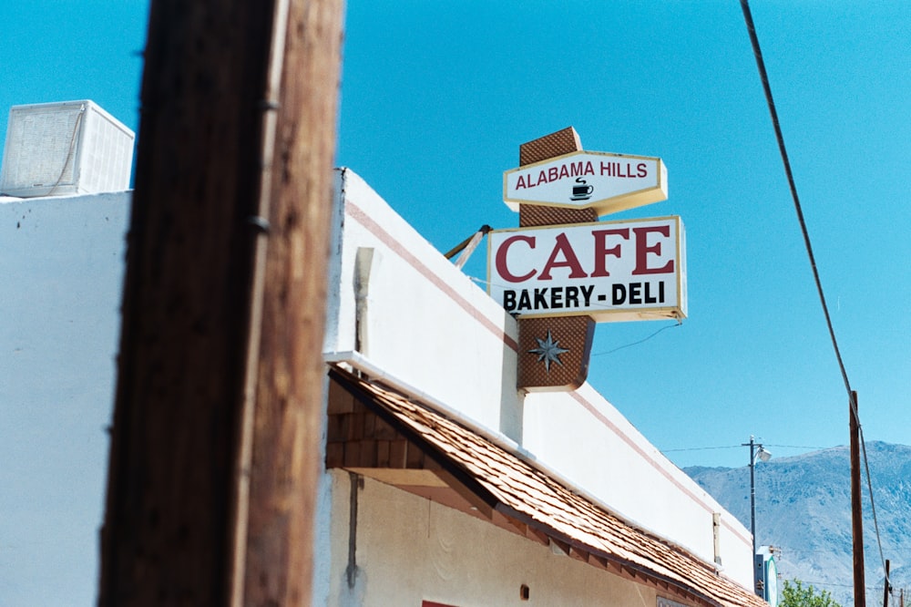 Alabama Hills Cafe Bakery