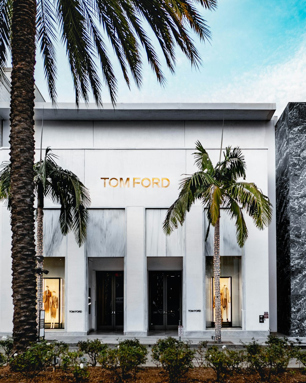 Bâtiment Tom Ford pendant la journée