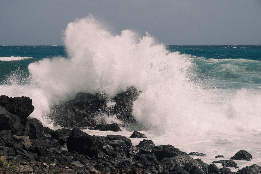 ocean waves on rocks