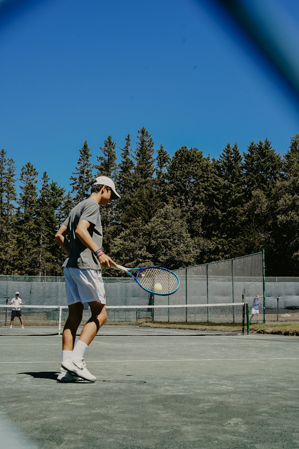 Man playing tennis photo – Free Tennis Image on Unsplash