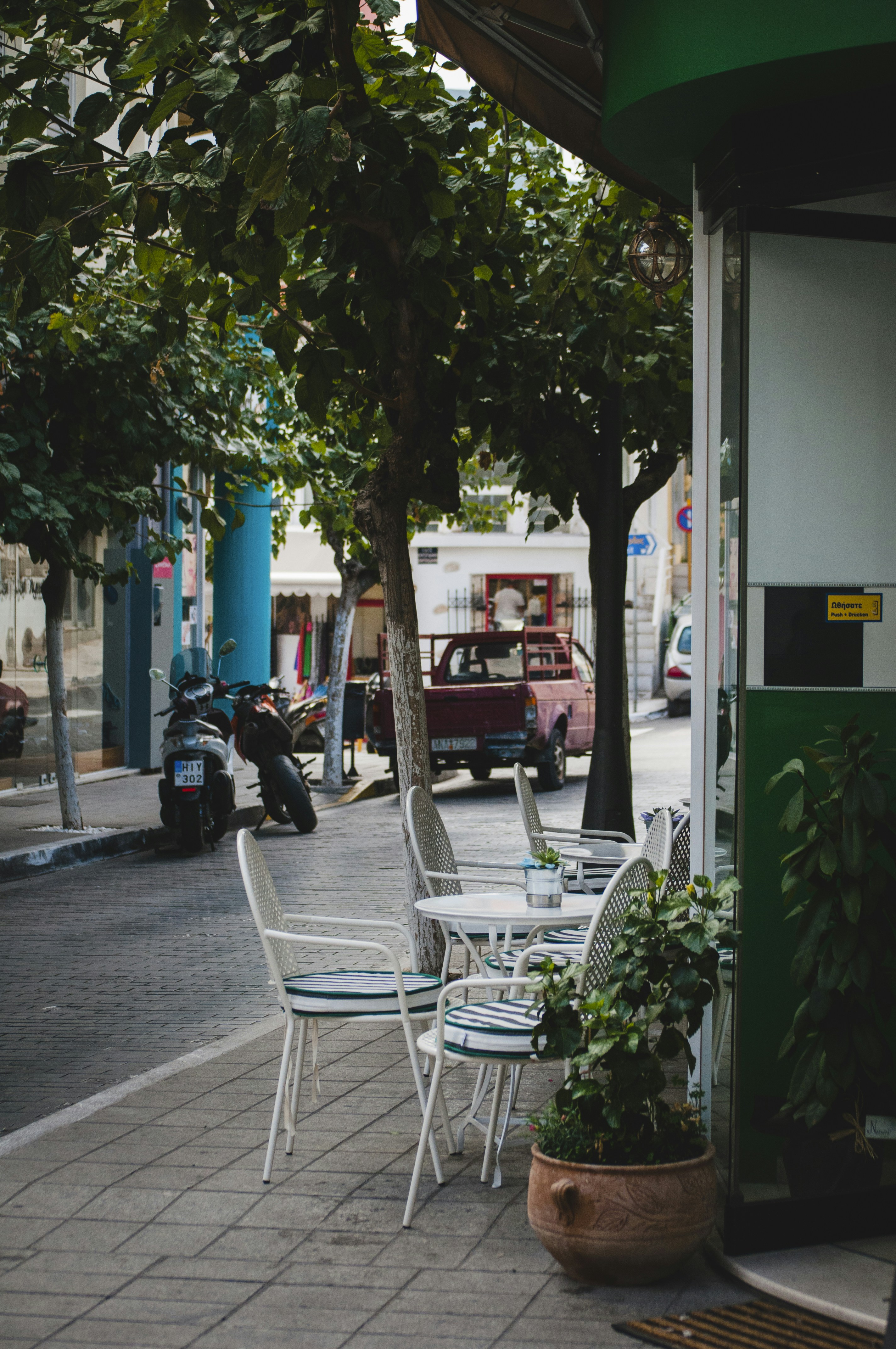 Photo by yuli_superson