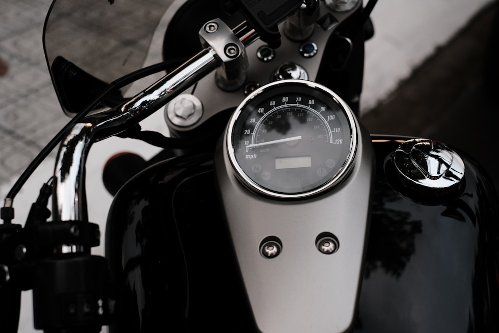 motorcycle speedometer displaying 0