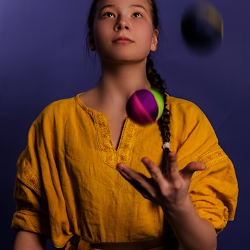 Cover Image for Kids Juggling Class