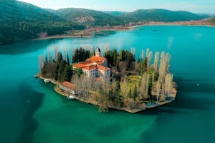 an island in the middle of a lake