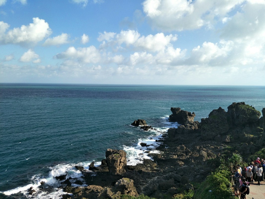 台灣南部的海岸與水面景色