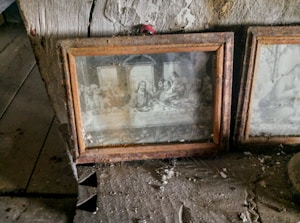 Reclaimed Wood Frame