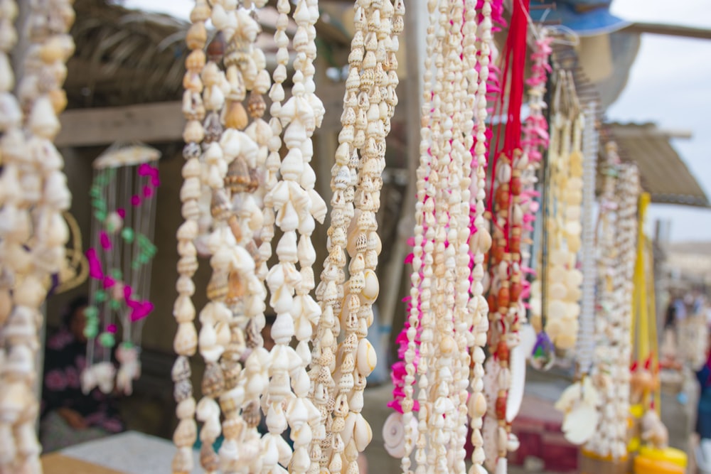beaded white seashells necklace lot