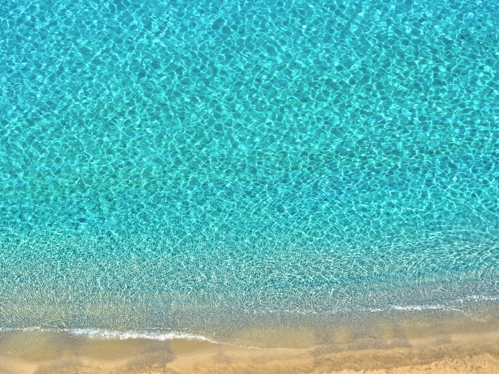 Photographie aérienne de la plage