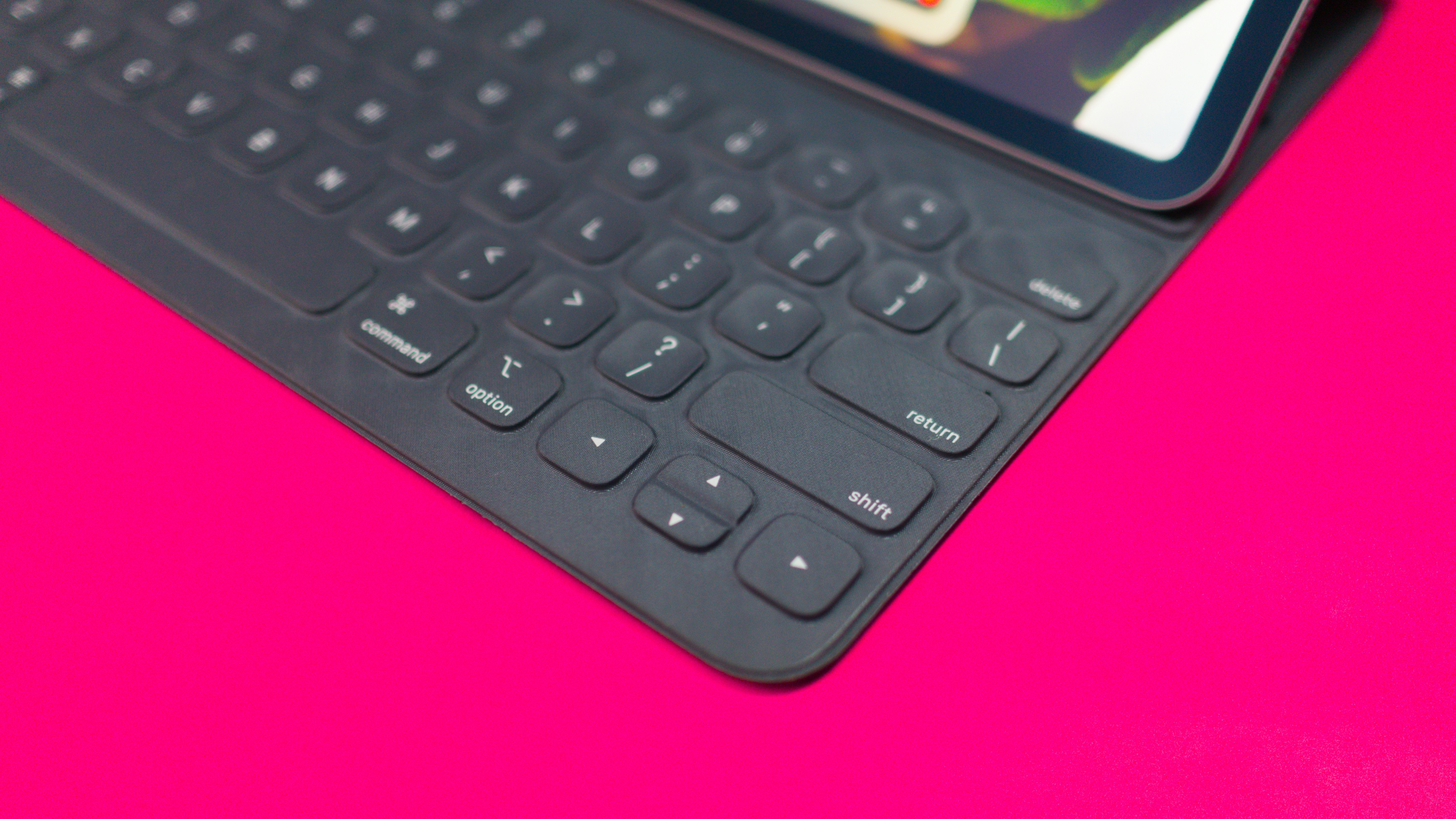 联想小新Pro 16 i5版吃鸡实测，2K高画质流畅运行，性价比拉满的上分神器？