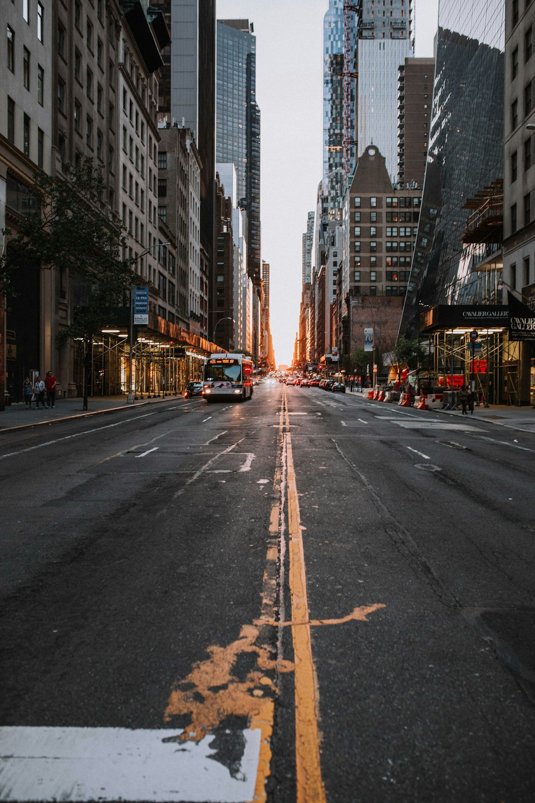 New York Street Pictures Download Free Images on Unsplash New York Street Pictures Download Free Images on Unsplash