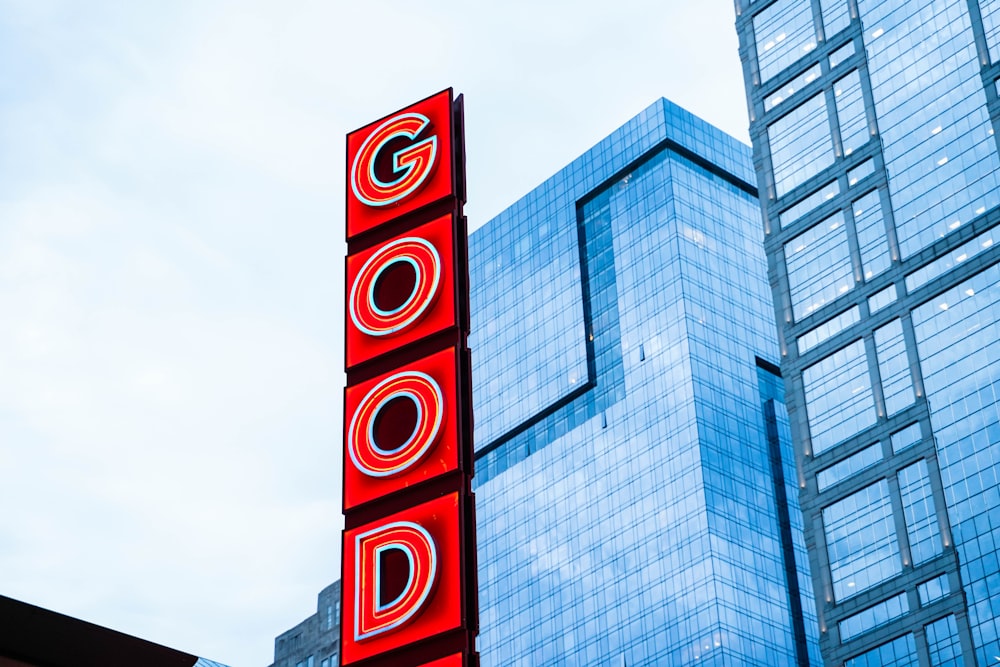 Good building sign during daytime