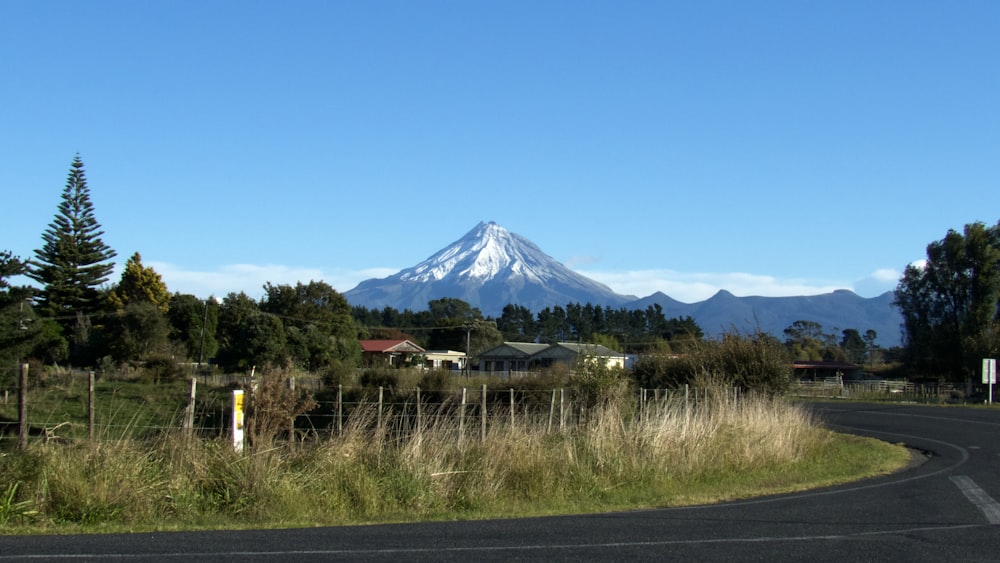 wide road overview mountain